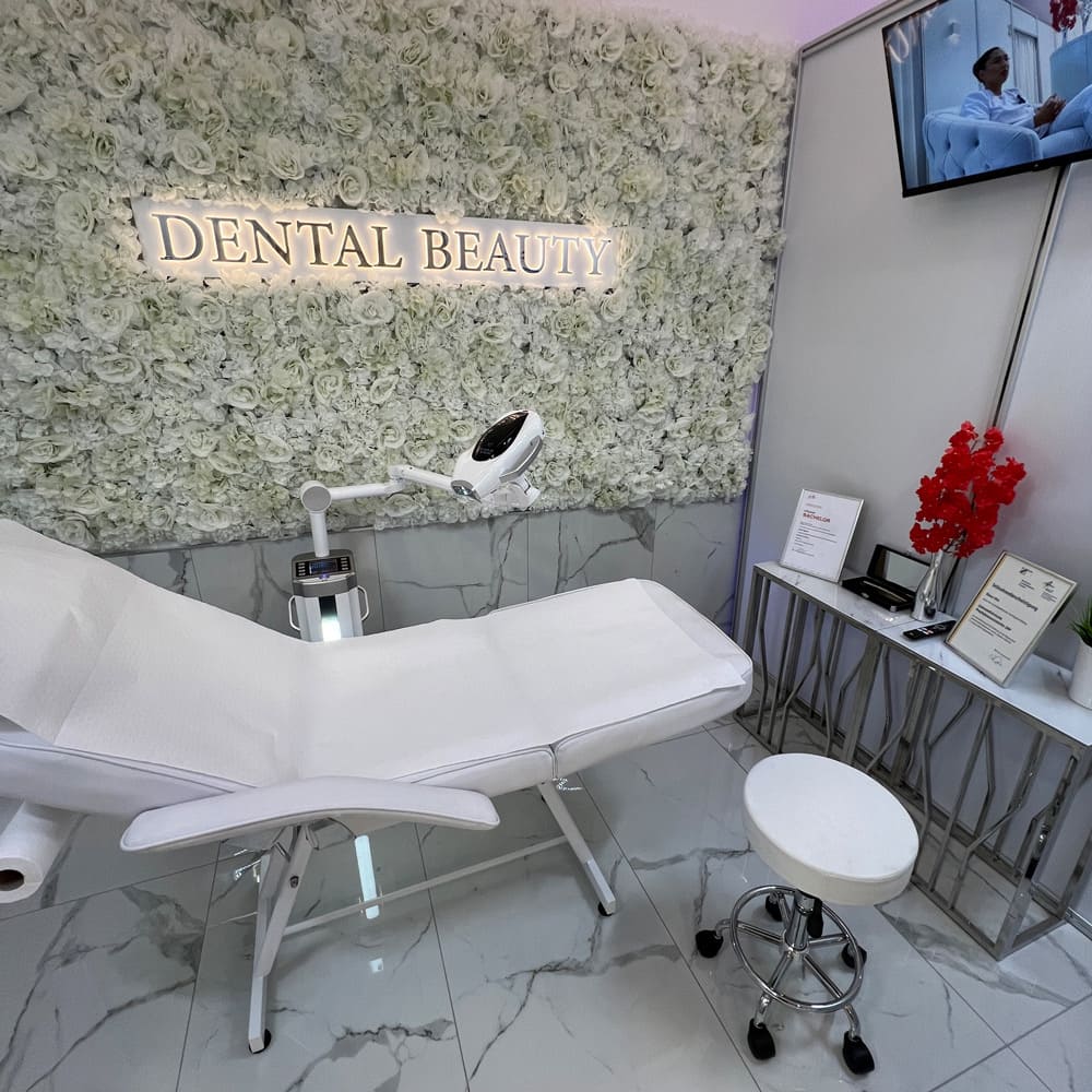Formación intensiva de 2 días en blanqueamiento dental + curso de marketing