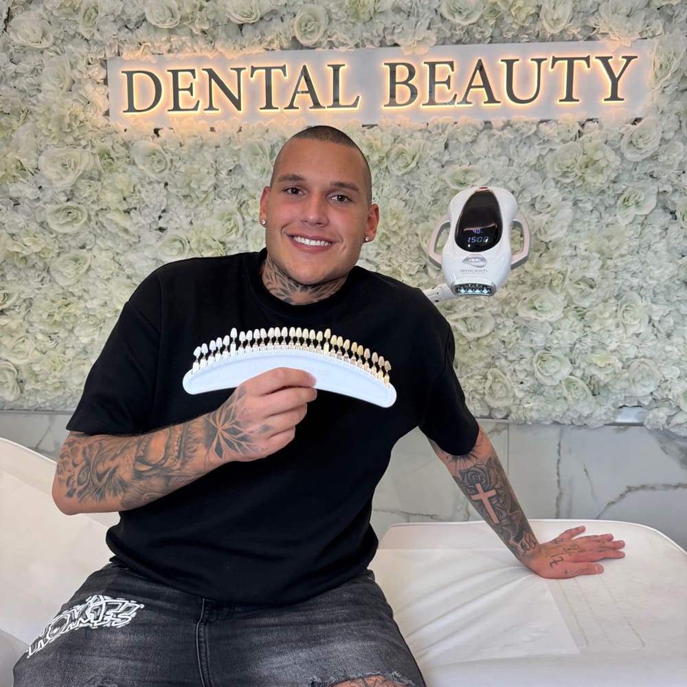 Christmas Sale - Gutschein für ein Bleaching vor Ort