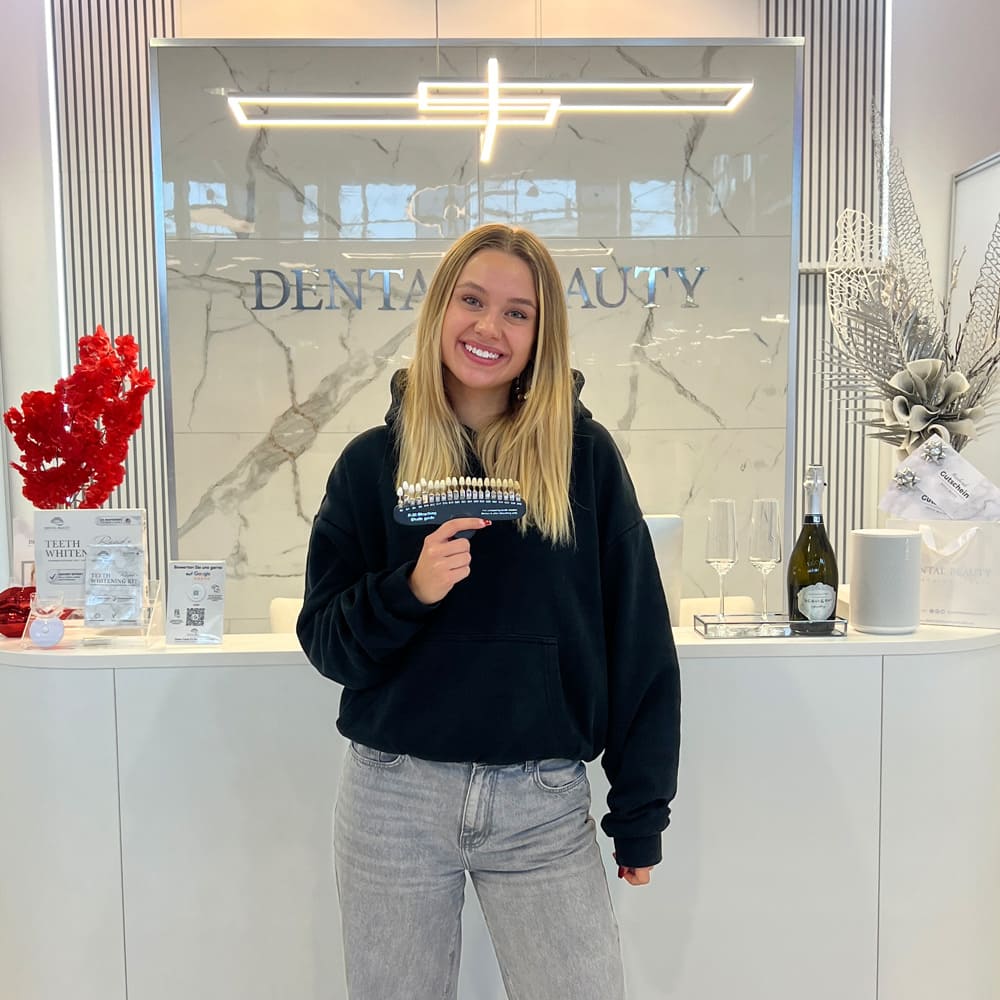 Christmas Sale - Gutschein für ein Bleaching vor Ort